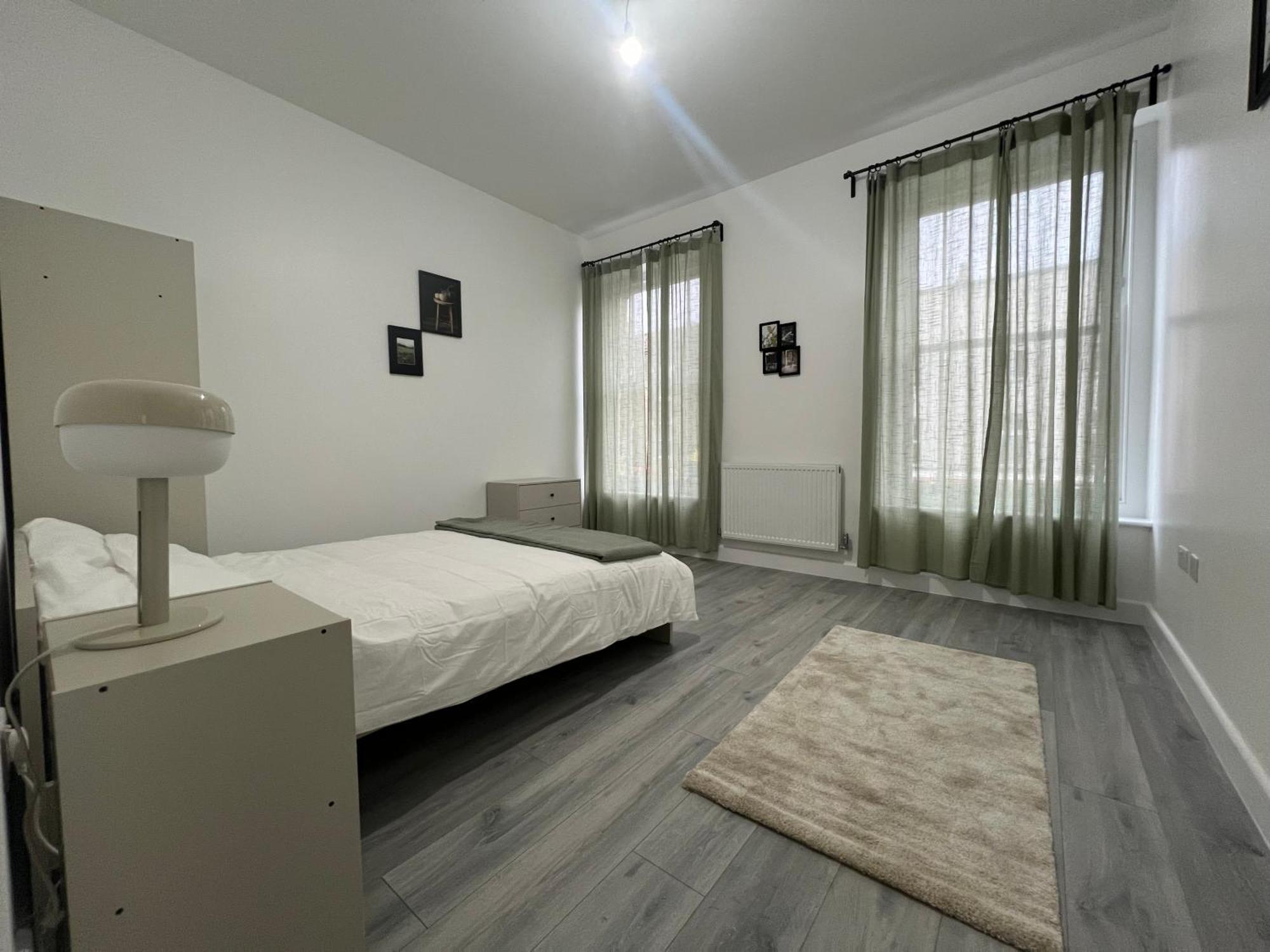 London Homes ภายนอก รูปภาพ